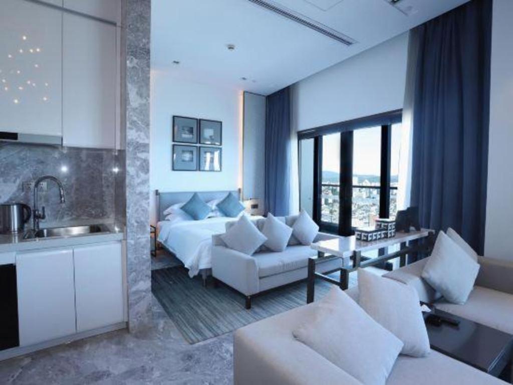 Rock Platinum Sea View Hotel Sanya Zewnętrze zdjęcie