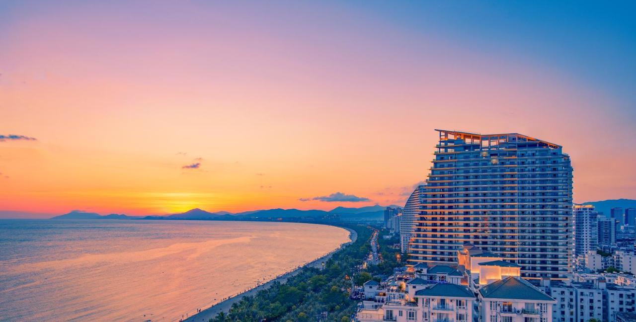 Rock Platinum Sea View Hotel Sanya Zewnętrze zdjęcie